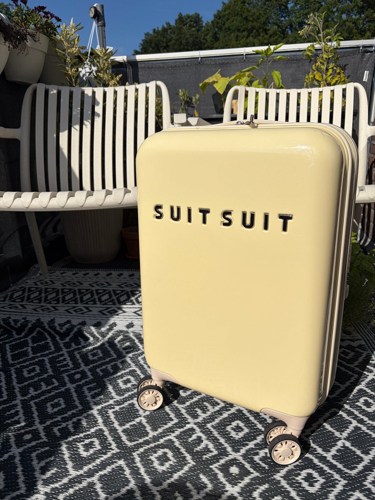 Suitsuit french vanilla koffer, Wieltjes, 50 tot 60 cm, Hard kunststof, Ophalen of Verzenden