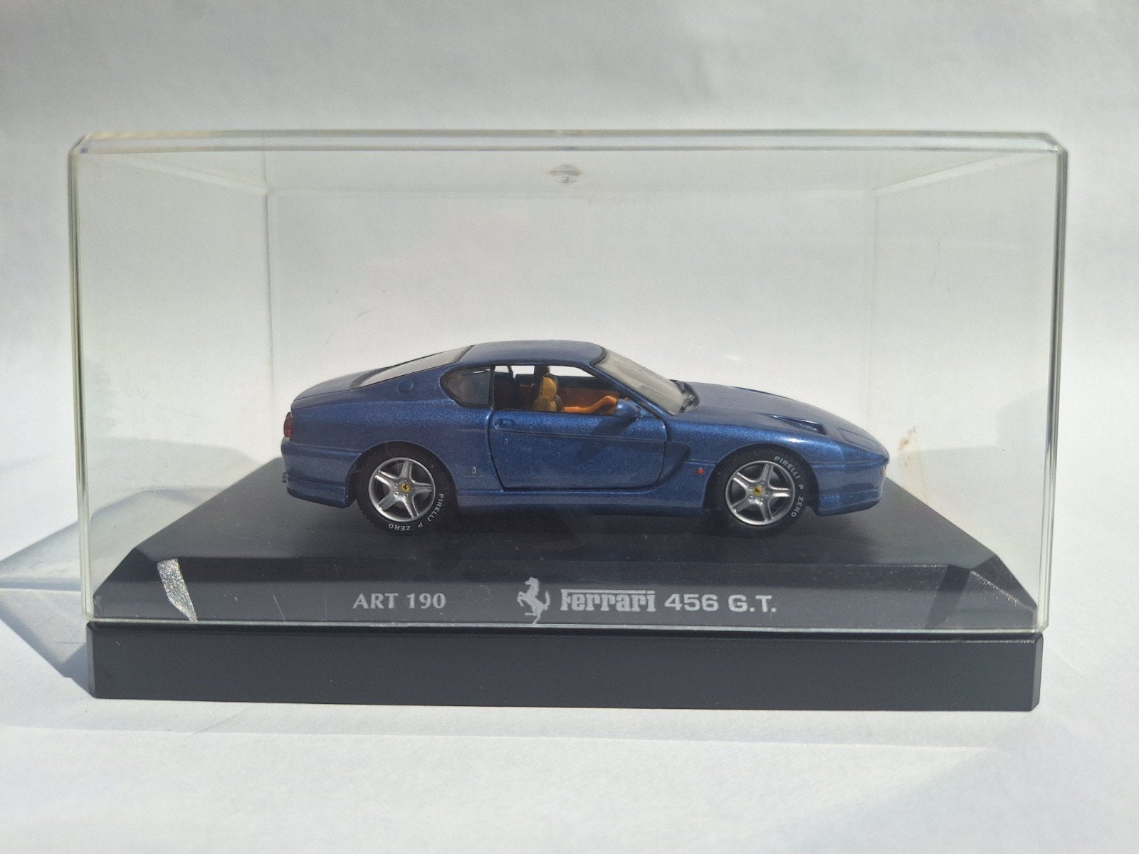 Ferrari 456 G.T. - blauw metallic - DetailCars, Ophalen of Verzenden, Zo goed als nieuw, Auto, Overige merken