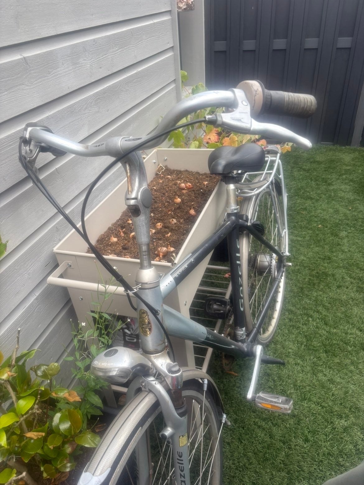 Gazelle fiets - banden moeten opgepompt worden, Ophalen of Verzenden, Gebruikt, Gazelle