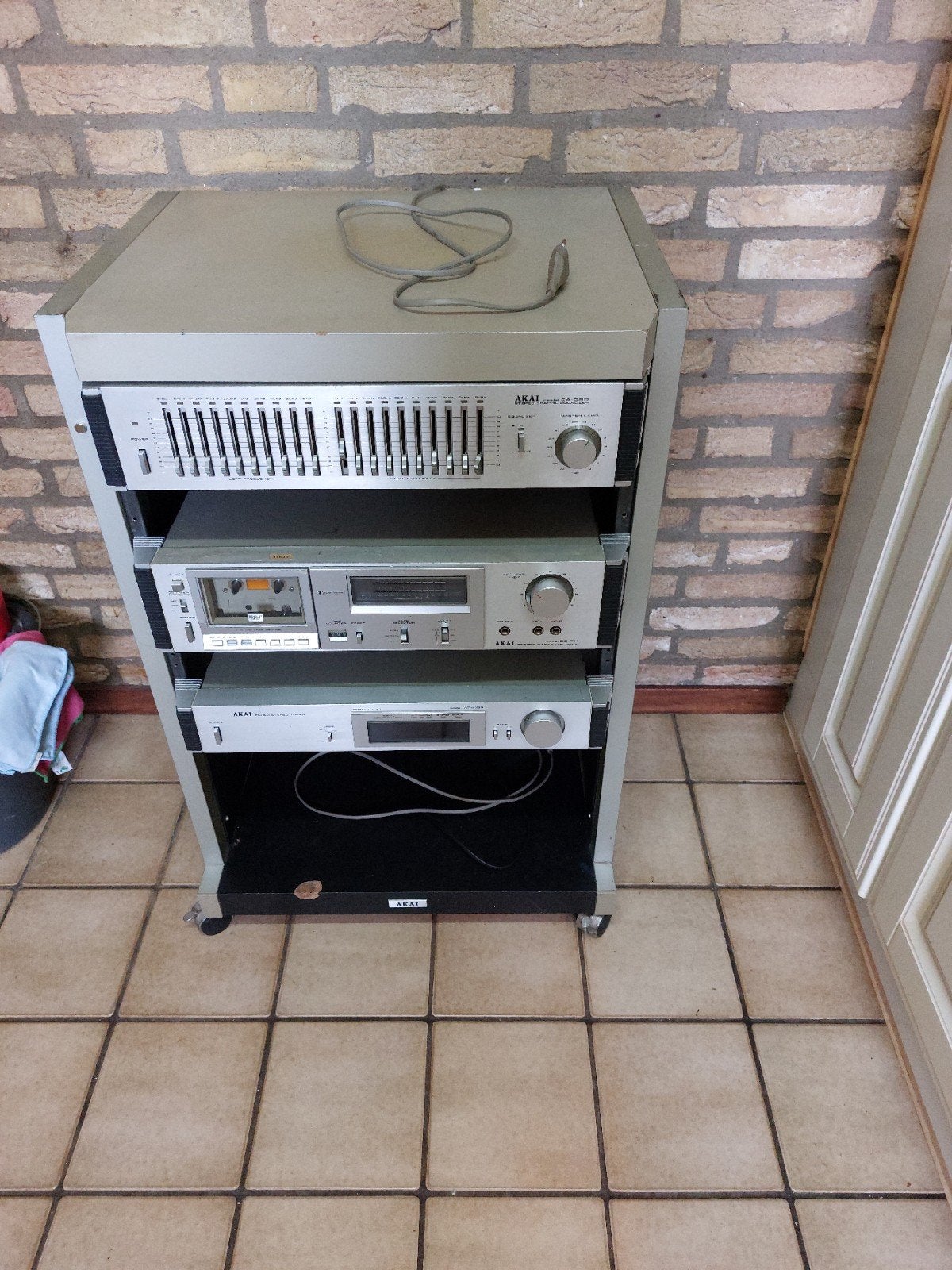 Akai Stereo Set met Equalizer, Cassettedeck en Tuner, Ophalen of Verzenden