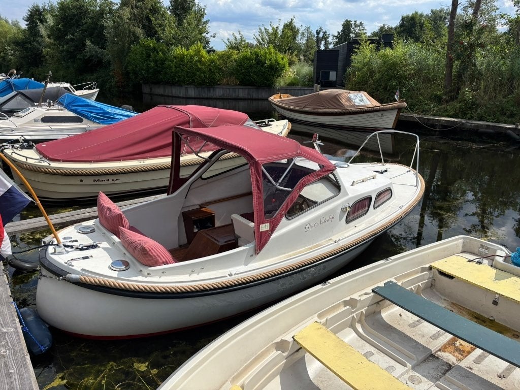 Adec 530 Spitsgatter, Binnenboordmotor, Ophalen, Antifouling, Overige merken