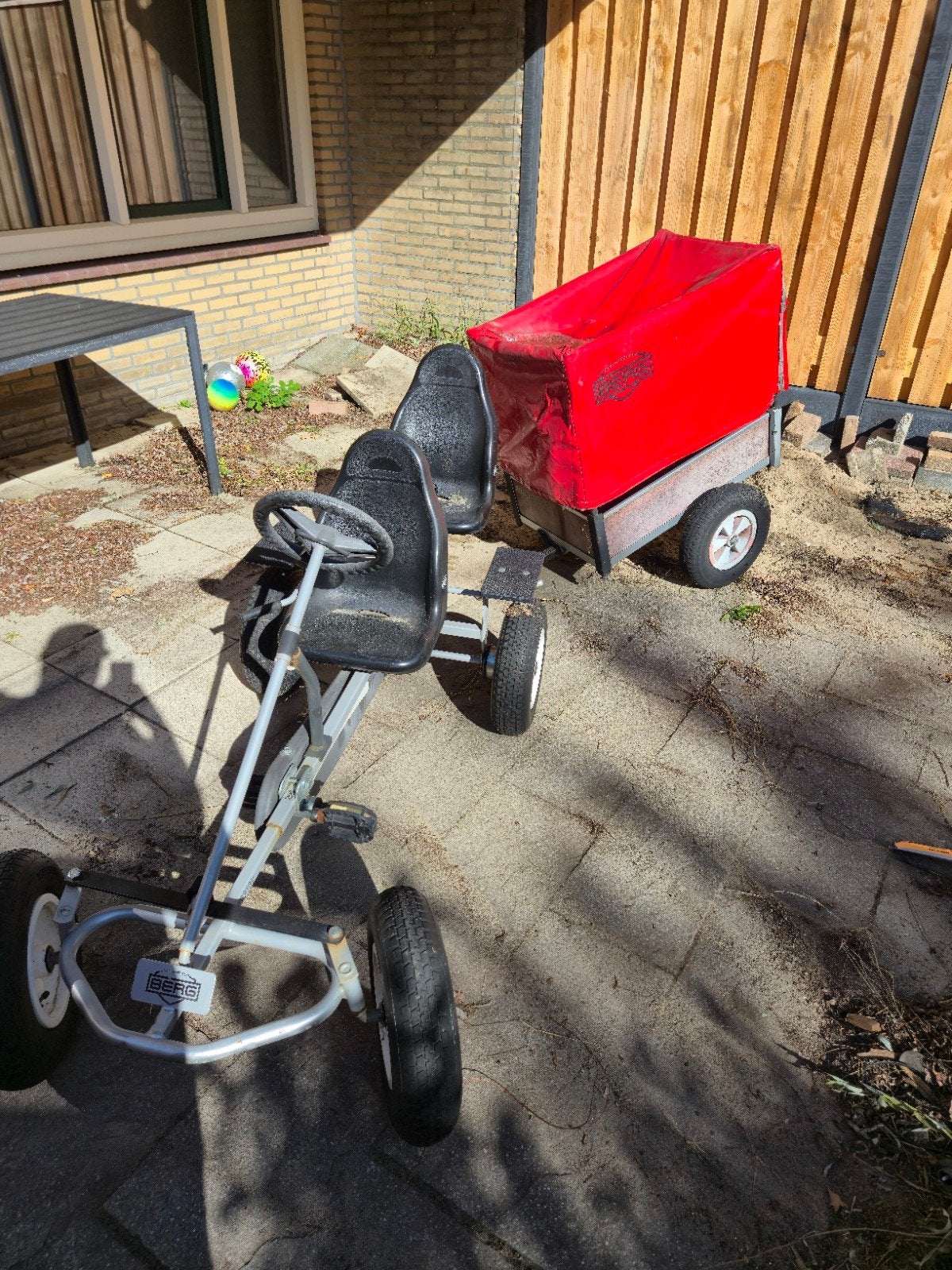 Berg skelter met duozit en aanhanger, Ophalen, Gebruikt, Berg, Duozit