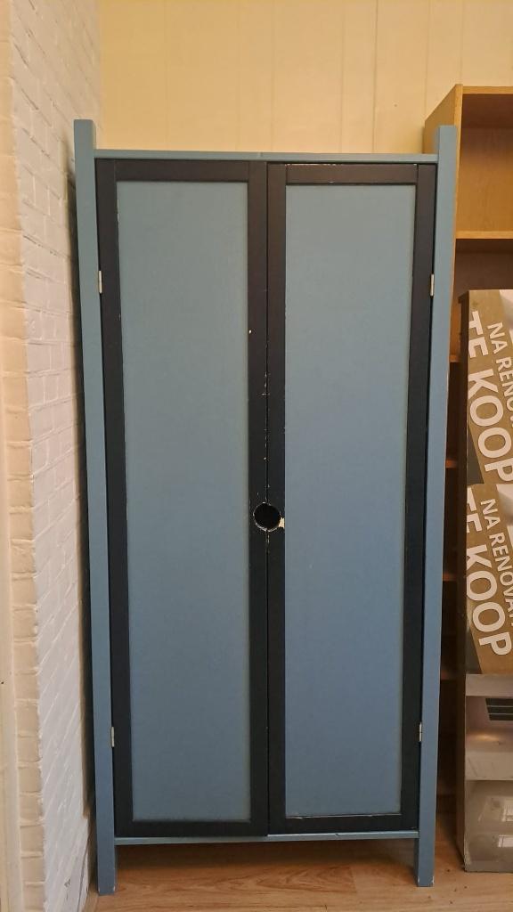 Houten kledingkast, Ophalen, 50 tot 100 cm, 150 tot 200 cm, Overige houtsoorten