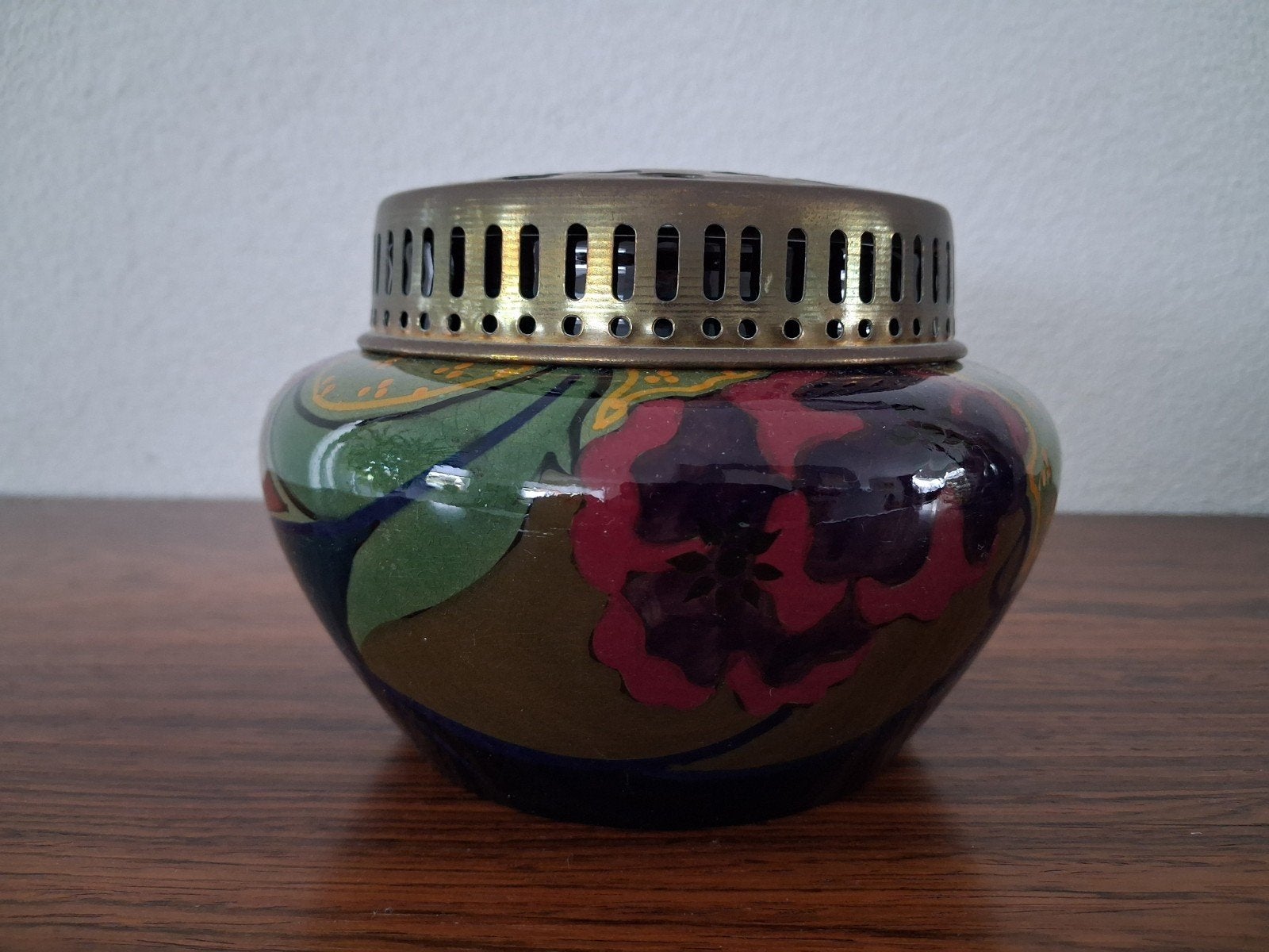 Gouda Plateel rozensteker / Piqué Fleur, Antiek en Kunst, Ophalen of Verzenden