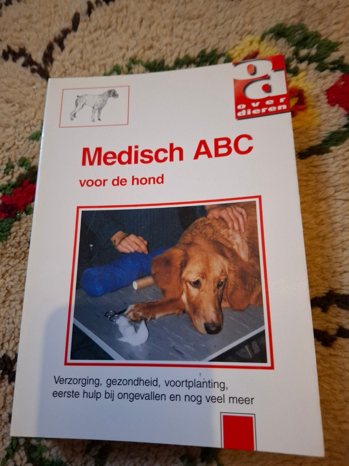 Medisch ABC voor de hond - Verzorging en EHBO, Ophalen of Verzenden, Gelezen, Honden
