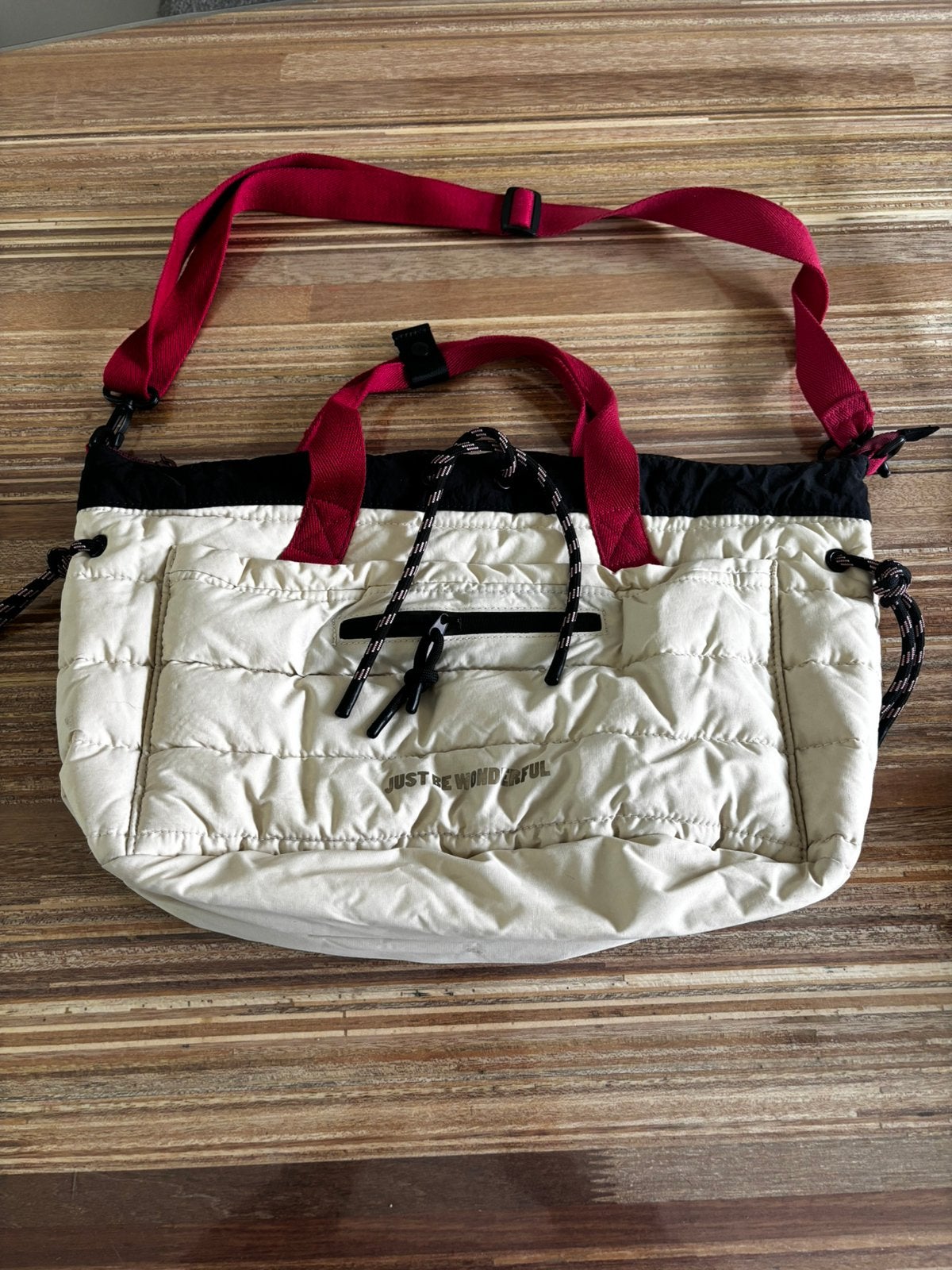 ZARA gewatteerde schoudertas/handtas – off-white/rood /zwart, Ophalen of Verzenden, Zo goed als nieuw, Overige kleuren, Overige typen