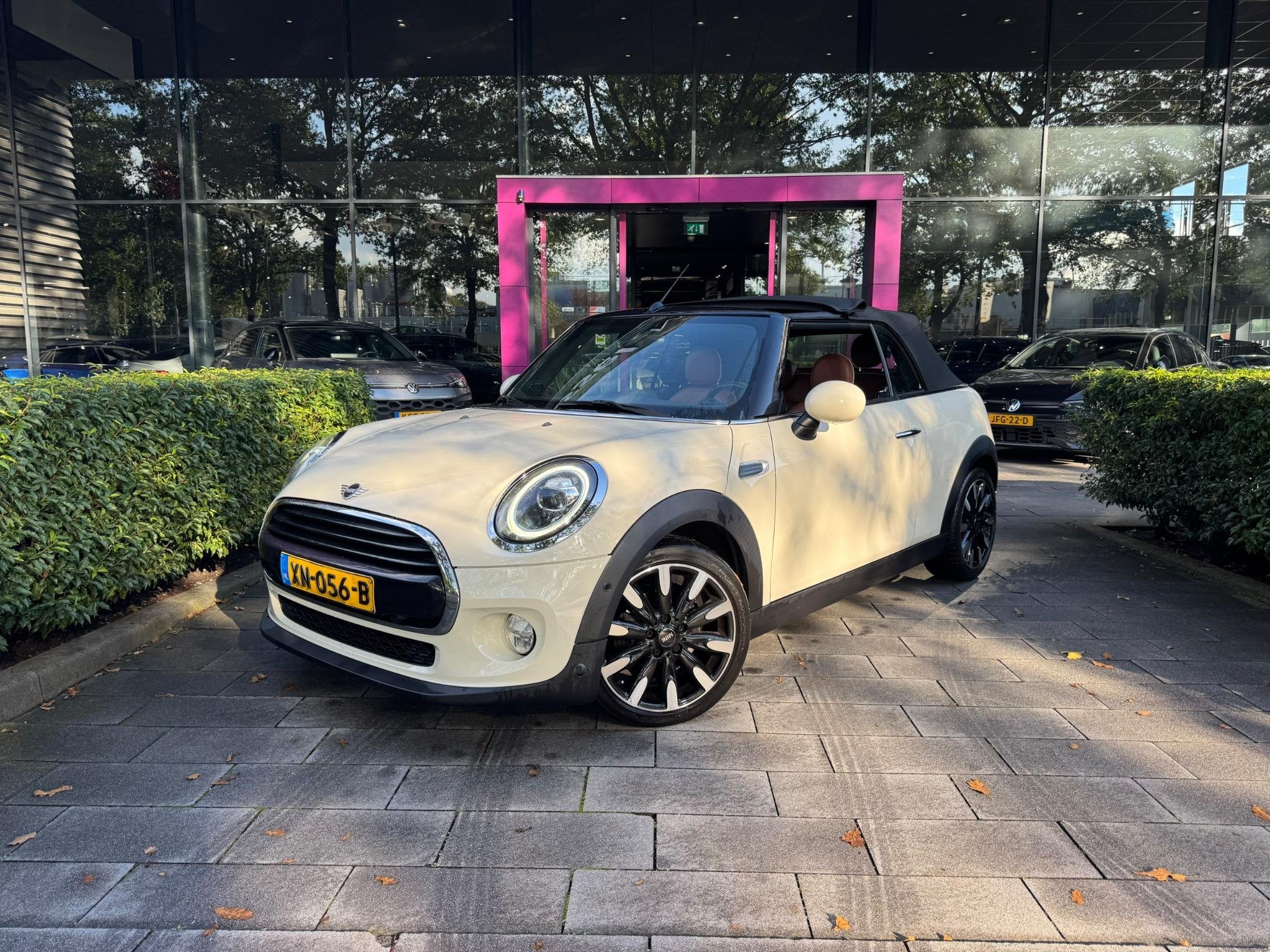 MINI Cabrio 1.5 Cooper Chili | AUTOMAAT | HARMAN KARDON | LE, Auto's, 12 maanden, 136 pk, Gebruikt, Euro 6