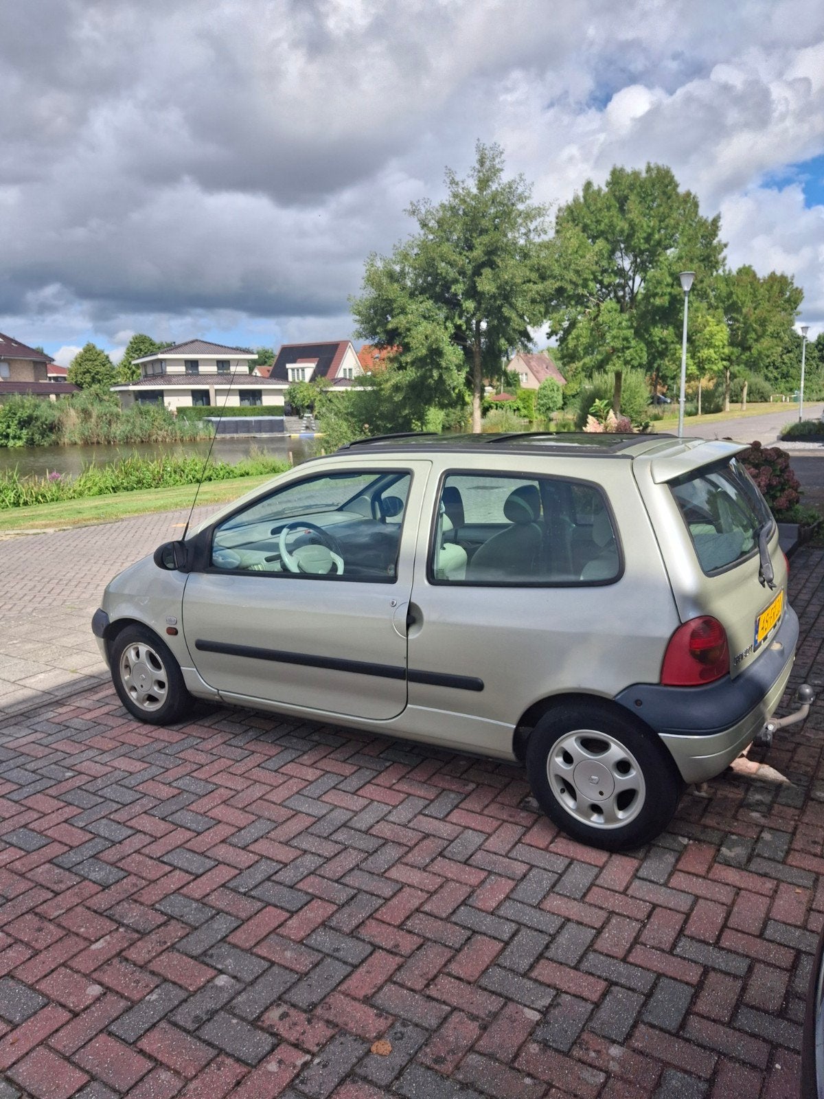 Renault Twingo 1.2 2000 Geel, Voorwielaandrijving, 600 kg, 4 cilinders, Handgeschakeld