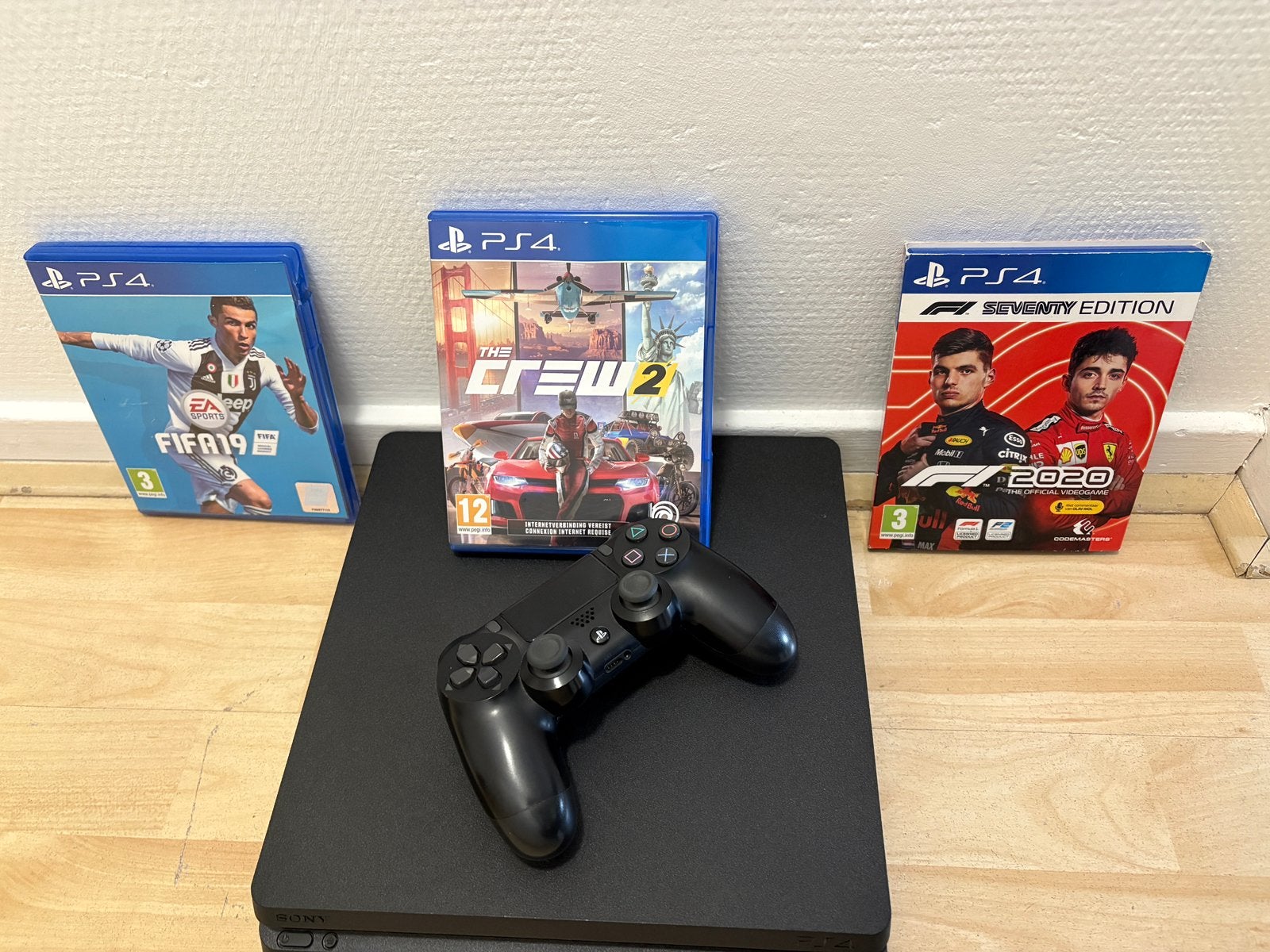 Playstation 4 | 1 controller | 3 games, Spelcomputers en Games, Ophalen, Met 1 controller, Original, Gebruikt