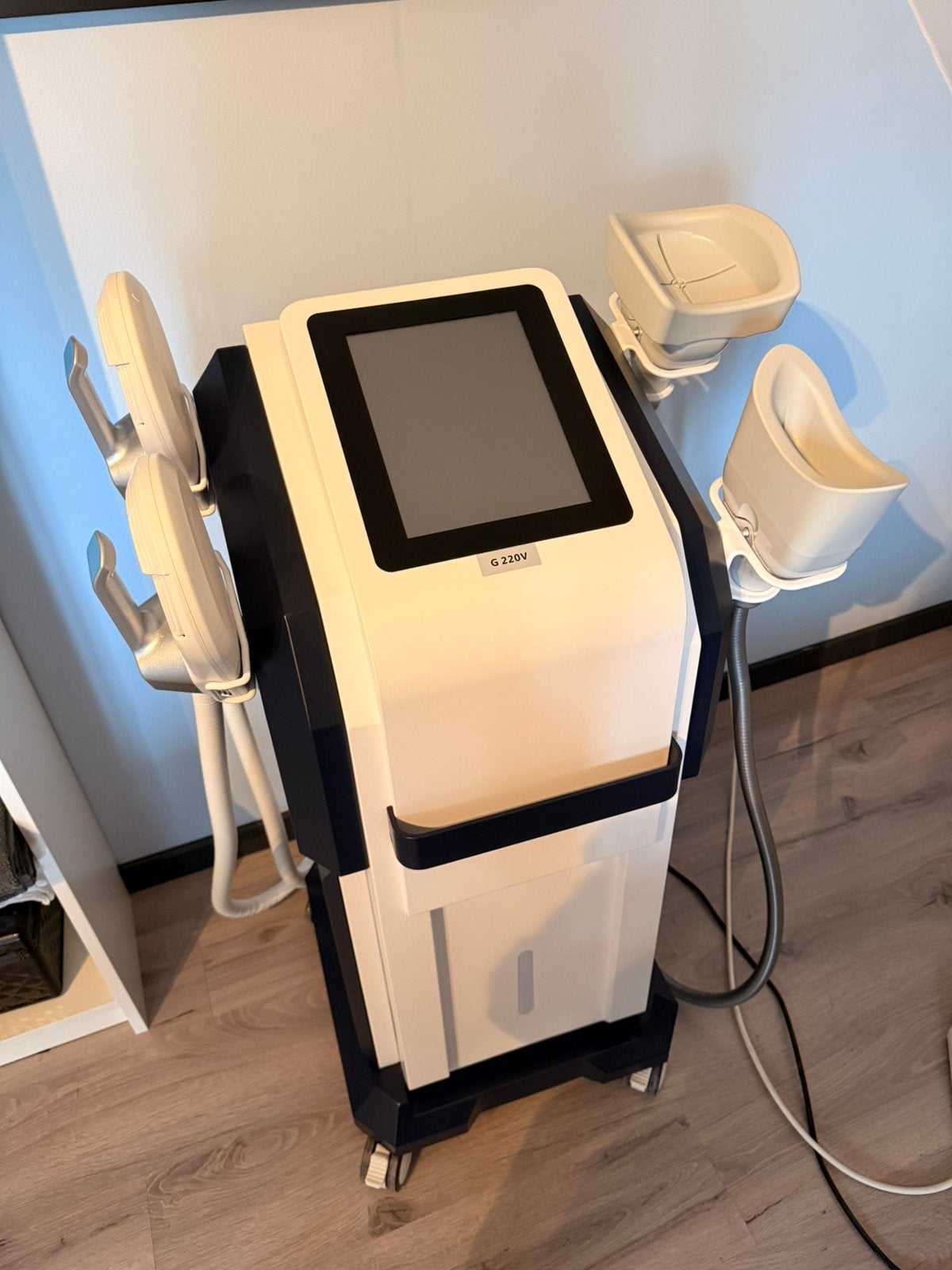 Bodysculpting & cryolipolyse, Witgoed en Apparatuur, Ophalen, Zo goed als nieuw, Overige typen