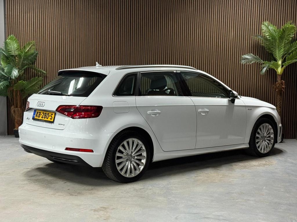 Audi A3 Sportback 1.4 e-tron Attr. PL+ (bj 2015), Auto's, Audi, Gebruikt, 4 cilinders, 150 pk, 180 min