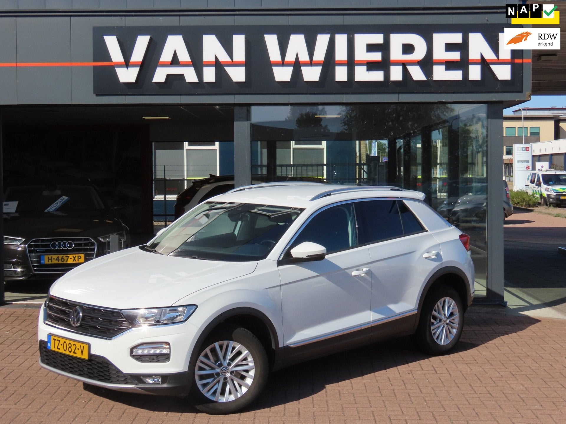 Volkswagen T-Roc 1.0 TSI Style Navi PDC Clima 1e Eig NAP, Auto's, Volkswagen, Voorwielaandrijving, Stof, Gebruikt, 116 pk