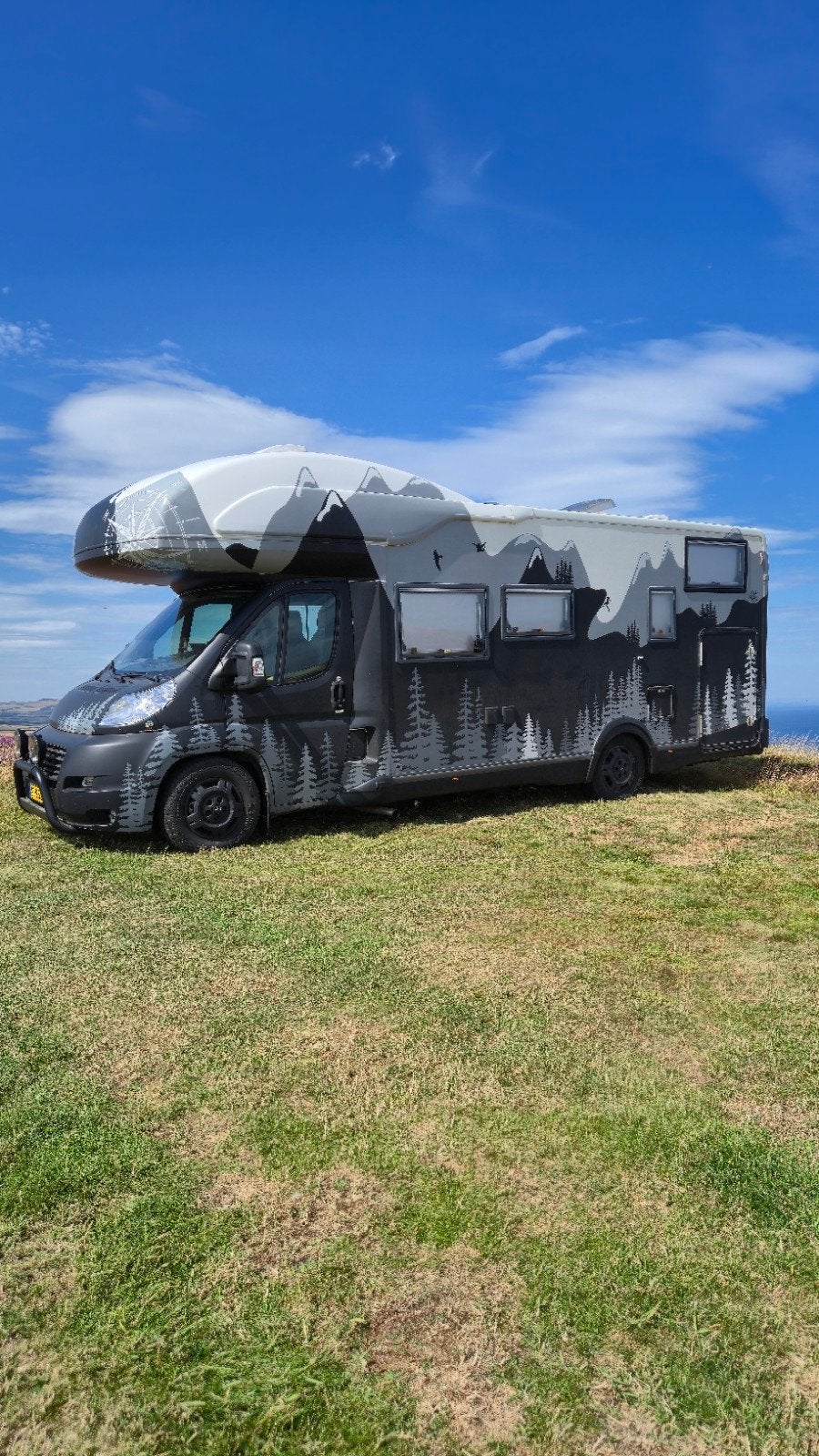 Unieke Challenger Mageo+ 292 | 130PK | B/C1-rijbewijs | comp, Caravans en Kamperen, Chemisch toilet, Alkoof, Verwarmde buitenspiegels