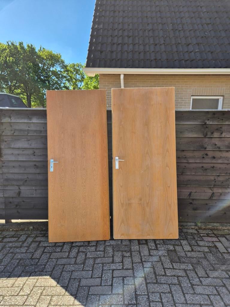 2 linksdraaiende deuren, diverse afmetingen, Doe-het-zelf en Verbouw, Deuren en Horren, Ophalen, Gebruikt, 80 tot 100 cm, Binnendeur