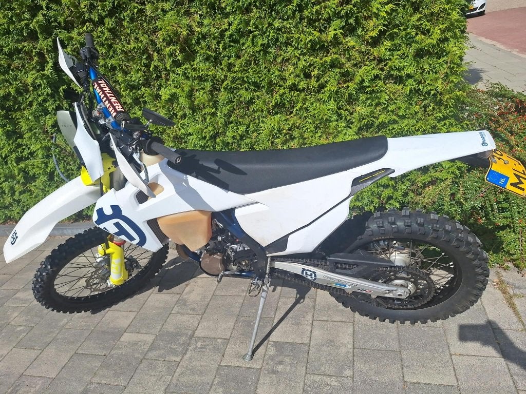 Husqvarna FE 450 - 2020 (90 uur / 3286 km), 450 cc, Gebruikt, Particulier, Enduro