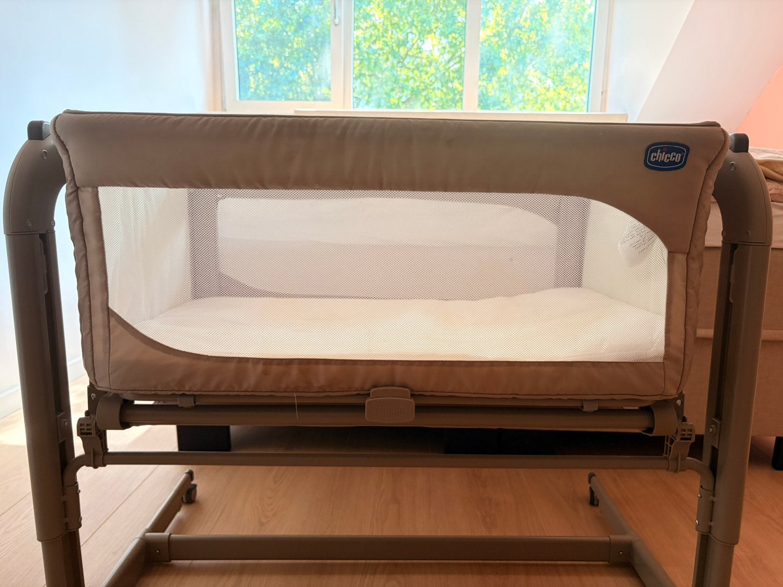 Chicco Next2Me co-sleeper compleet incl. matras, Ophalen, Gebruikt, Wieg