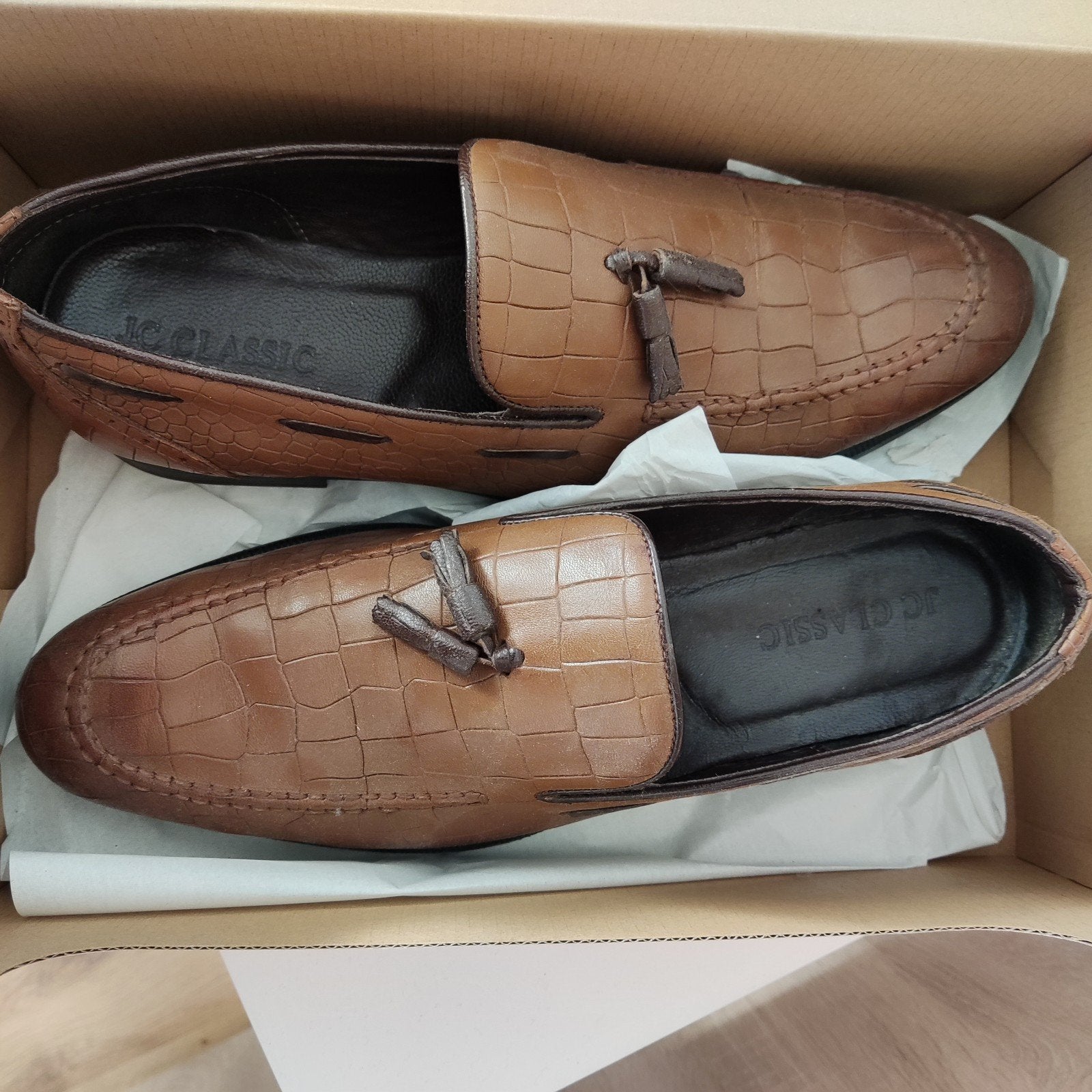 JC Classic Bruine Loafers met Riem - Maat 43, Loafers, Bruin, Ophalen of Verzenden, Zo goed als nieuw