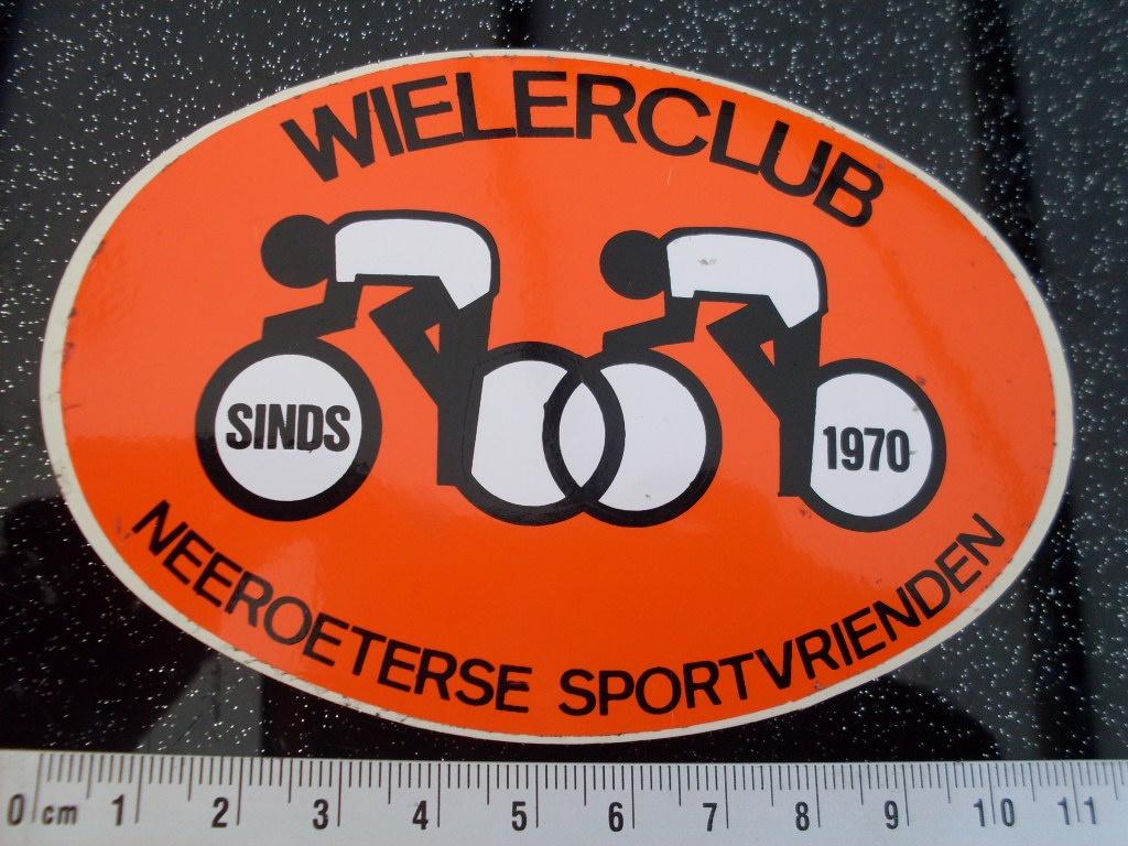 sticker wielerclub neeroeterse sportvrienden wielrennen, Verzenden, Zo goed als nieuw, Sport