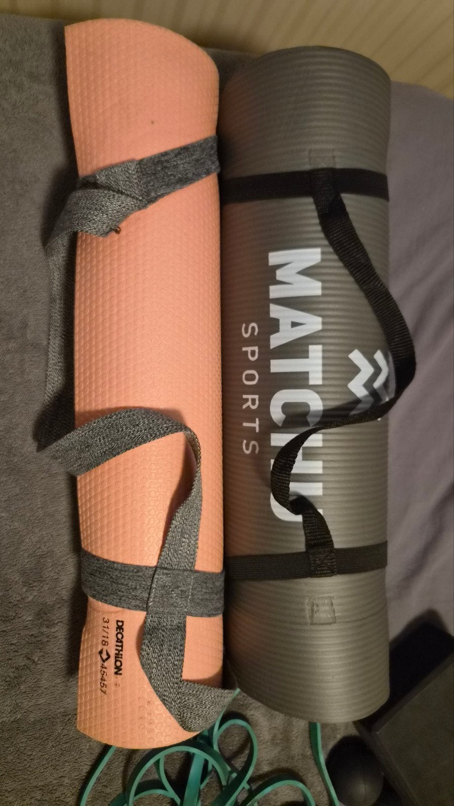 Fitnessmatten, yoga mat, weerstandsbanden en yoga blok, Ophalen of Verzenden, Gebruikt, Benen, Fitnessmat