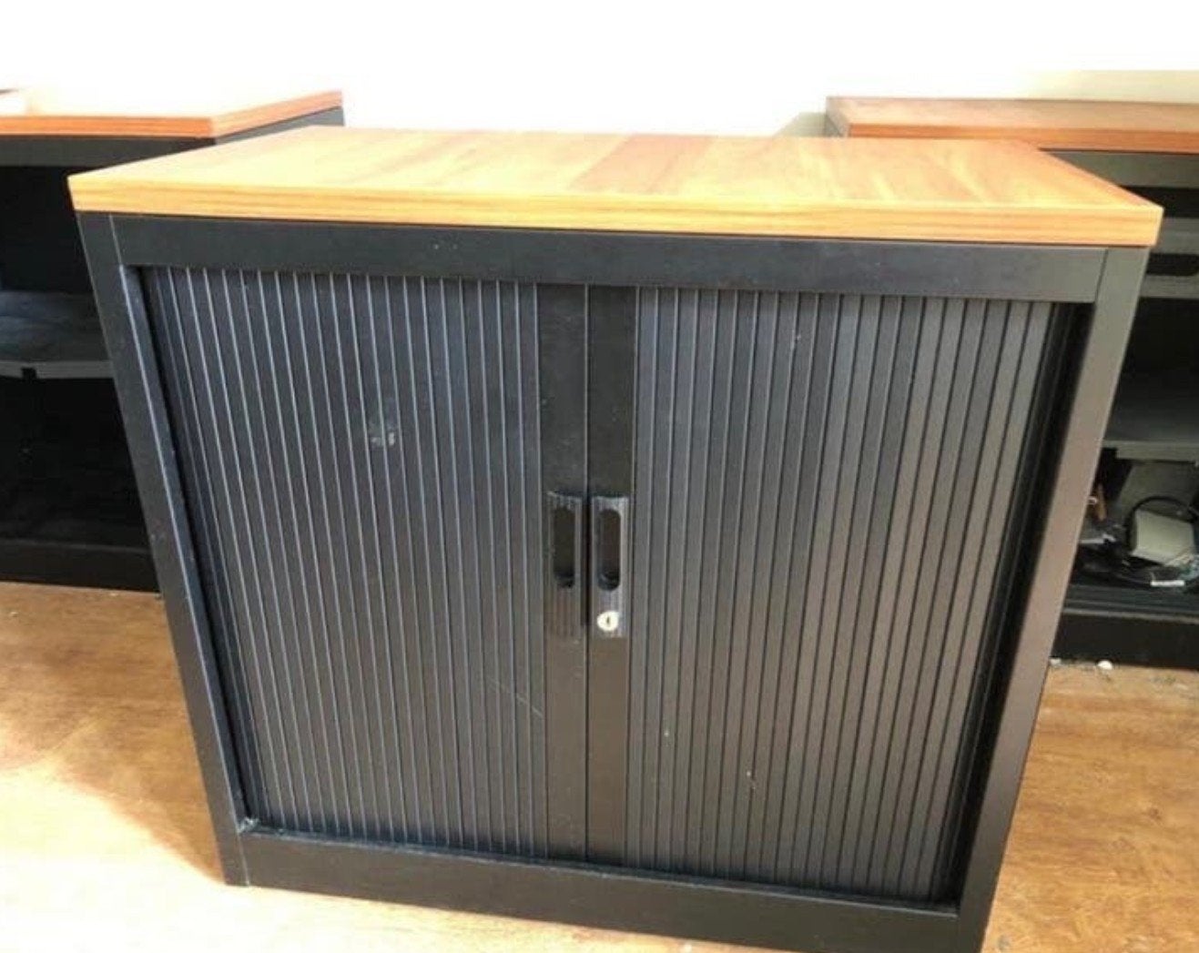Archiefkast met roldeur en houtblad, Gebruikt, Modern kantoor, 50 tot 100 cm, Minder dan 100 cm