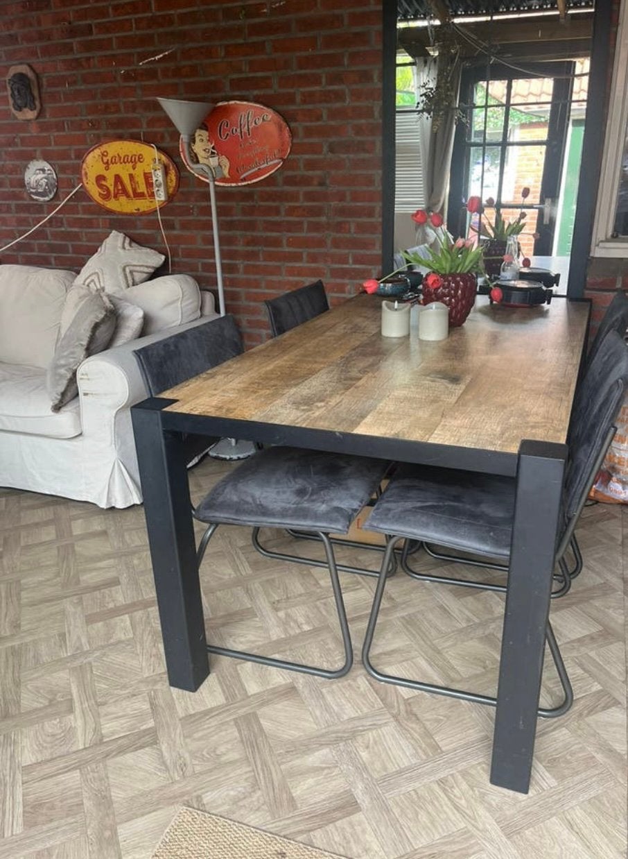 Complete set aangeboden;, Huis en Inrichting, Complete eetkamers, Ophalen, Gebruikt, 4 tot 6 stoelen