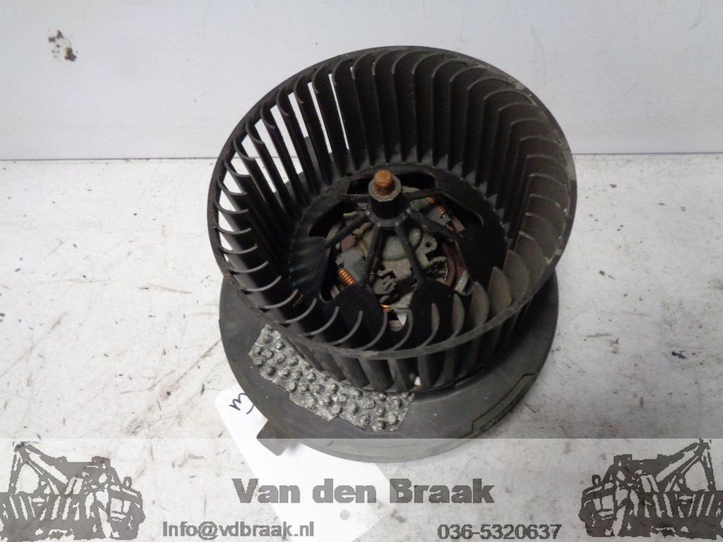 Volkswagen Golf 2008-2012 Kachelmotor en weerstand, Auto-onderdelen, Gebruikt, -, Volkswagen, Herkomst onderdeel bekend