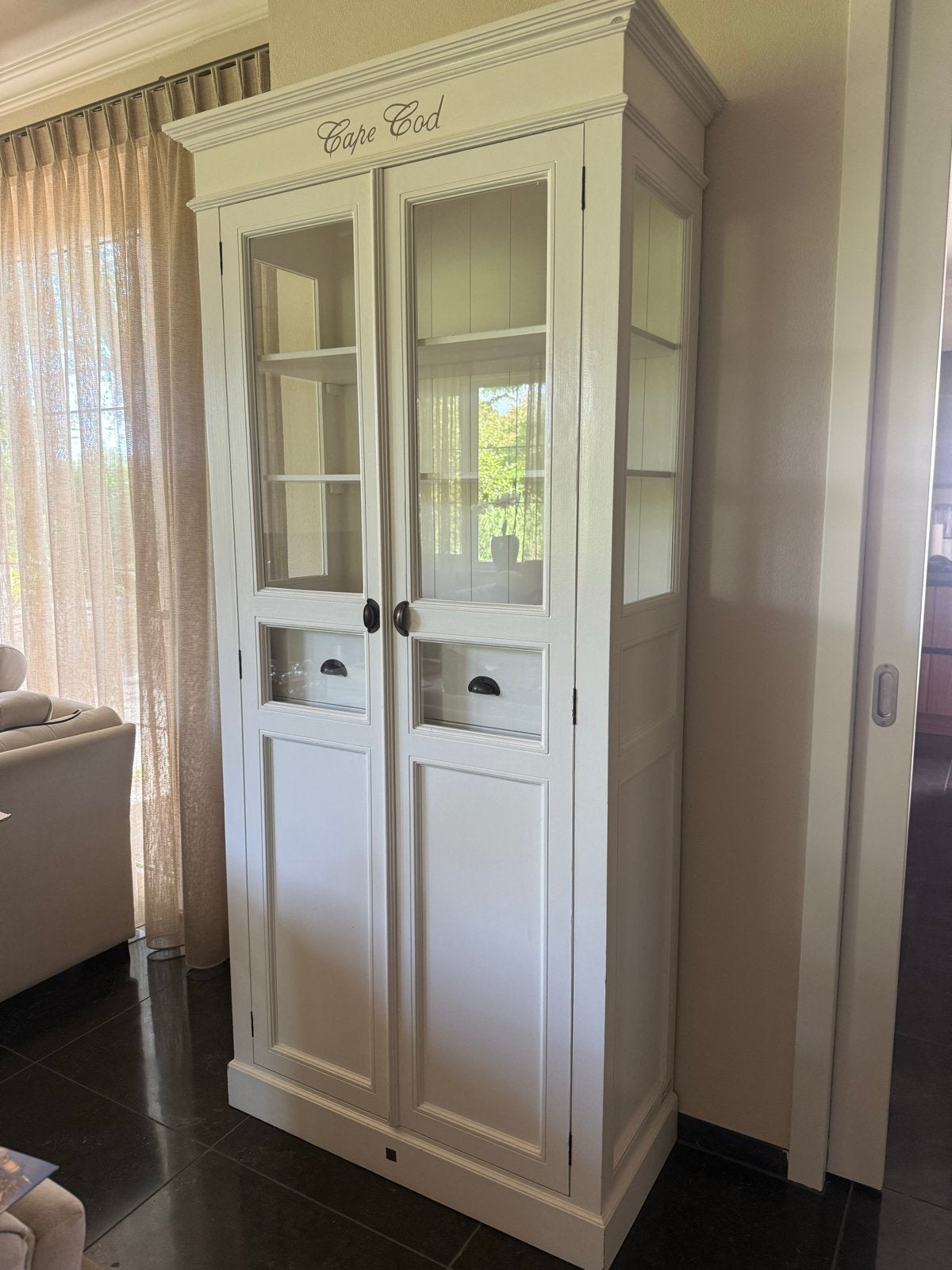 Riviera Maison Cape Cod Vitrinekast, Ophalen, 50 tot 100 cm, Zo goed als nieuw, Met lade(s)