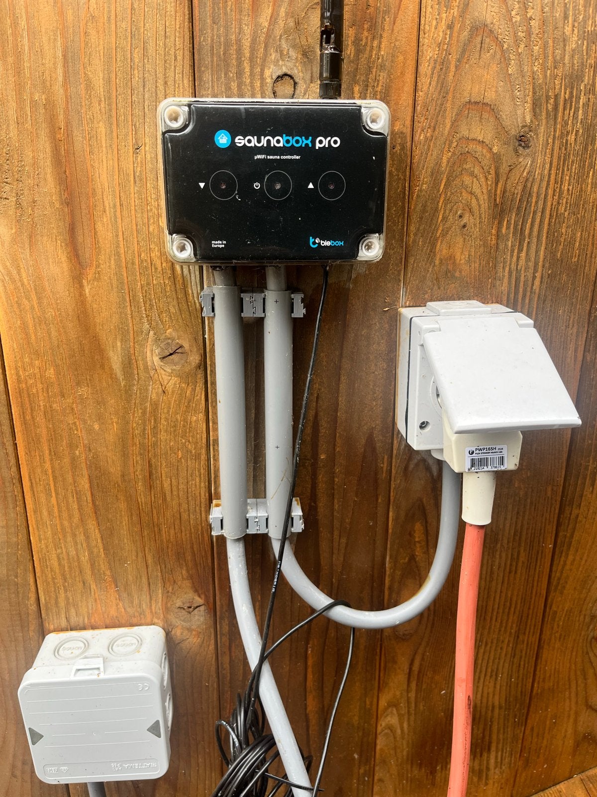 Narvi NM 900 Sauna Kachel met Saunabox Pro Controller, Huis en Inrichting, Slaapkamer | Waterbedden, Ophalen, Gebruikt, Tweepersoons