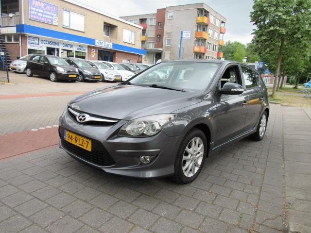 HYUNDAI I 30 1.6i CVVT 126pk blue i-Motion, Euro 5, Gebruikt, 1591 cc, 4 cilinders