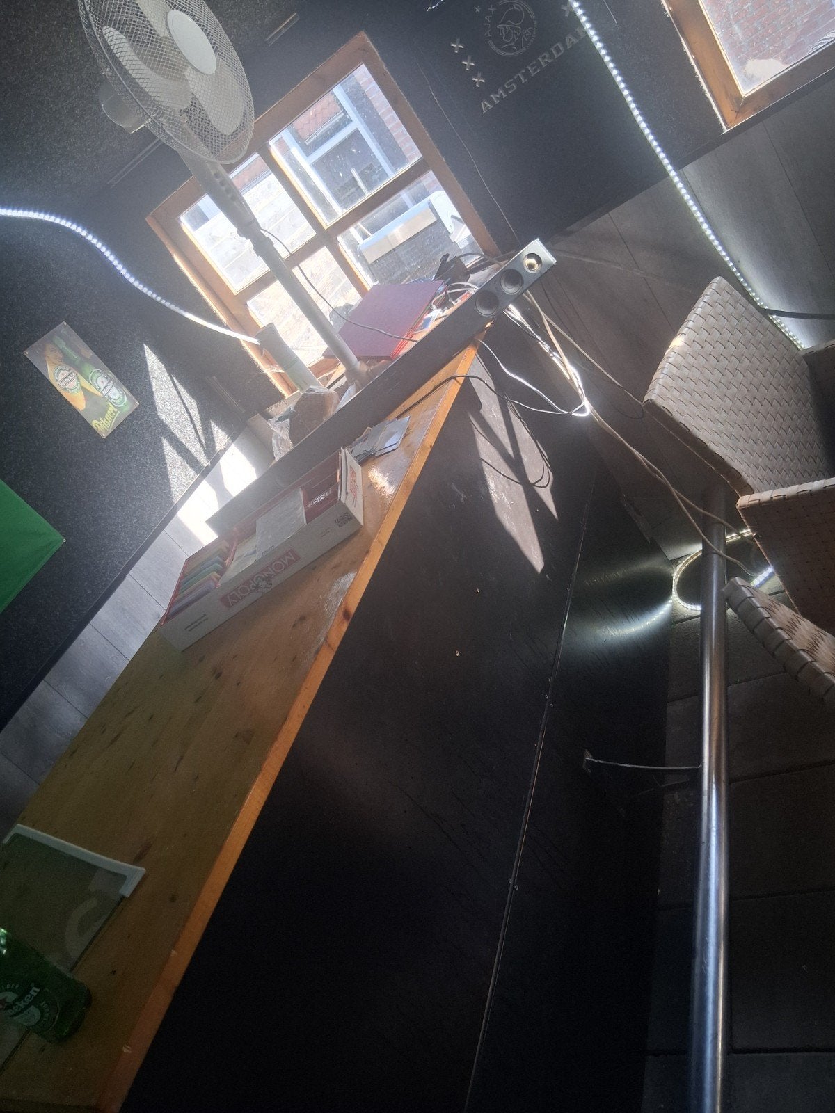 houten bar 2meter lang 2 kratjes heineken, Huis en Inrichting, Barren, Ophalen of Verzenden, Gebruikt