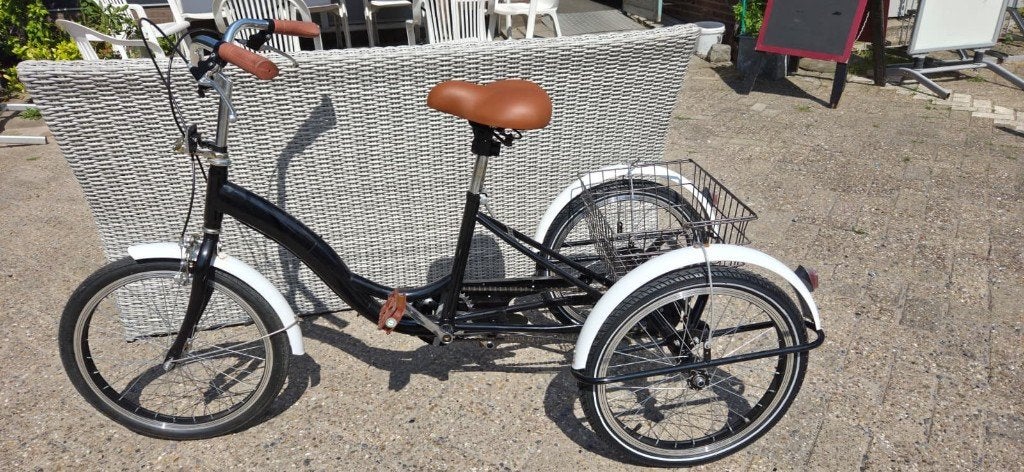 Nette Zwarte Driewieler voor Volwassenen (Single Speed), Ophalen, Zo goed als nieuw, Overige merken