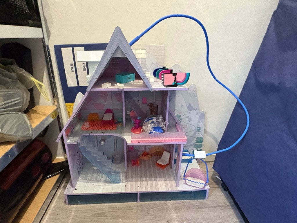 L.O.L. Surprise poppenhuis, glamper en vliegtuig, Ophalen, Zo goed als nieuw, Overige typen