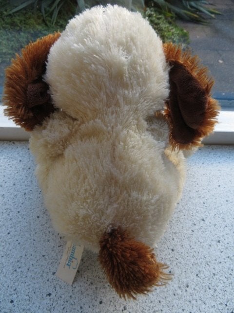 Handpop hond merk Bambia meet ca 34 cm gestrekt gemeten, Zo goed als nieuw, Middelgroot (20 tot 80 cm), Met label, Hond