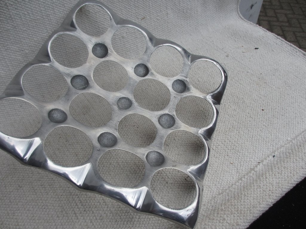 Bart van Heesch design aluminium fruitschaal, Huis en Inrichting, Woonaccessoires | Schalen en Manden, Schaal, Ophalen of Verzenden