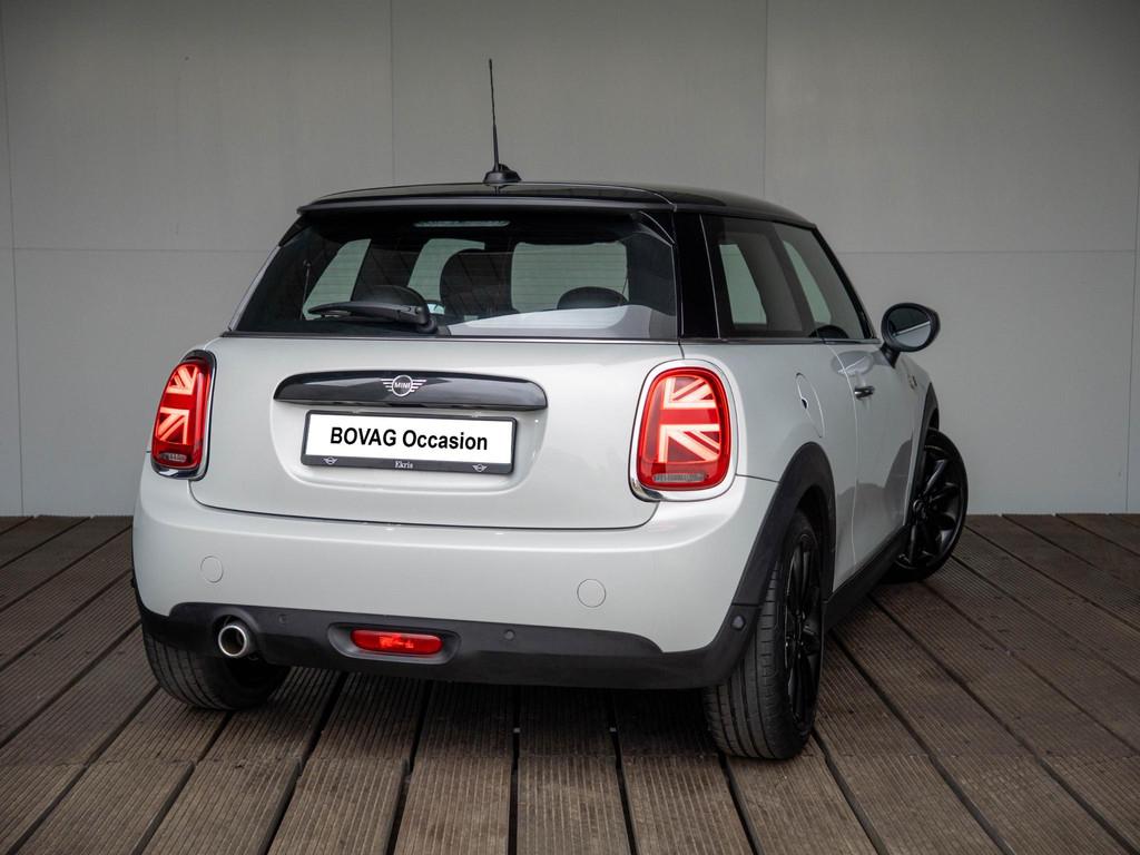 MINI 3-deurs Cooper Aut. Chili + Yours leder + Stoelverwarmi, Auto's, Mini, 12 maanden, Gebruikt, 4 stoelen, Bedrijf