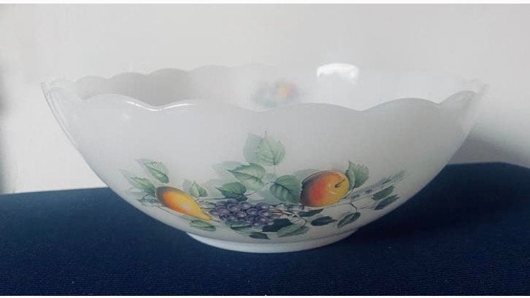 Gr. Arcopal schaal met schulprand/fruitprint rondomD23/H8 cm, Ophalen of Verzenden, Overige stijlen, Glas, Schaal of Schalen