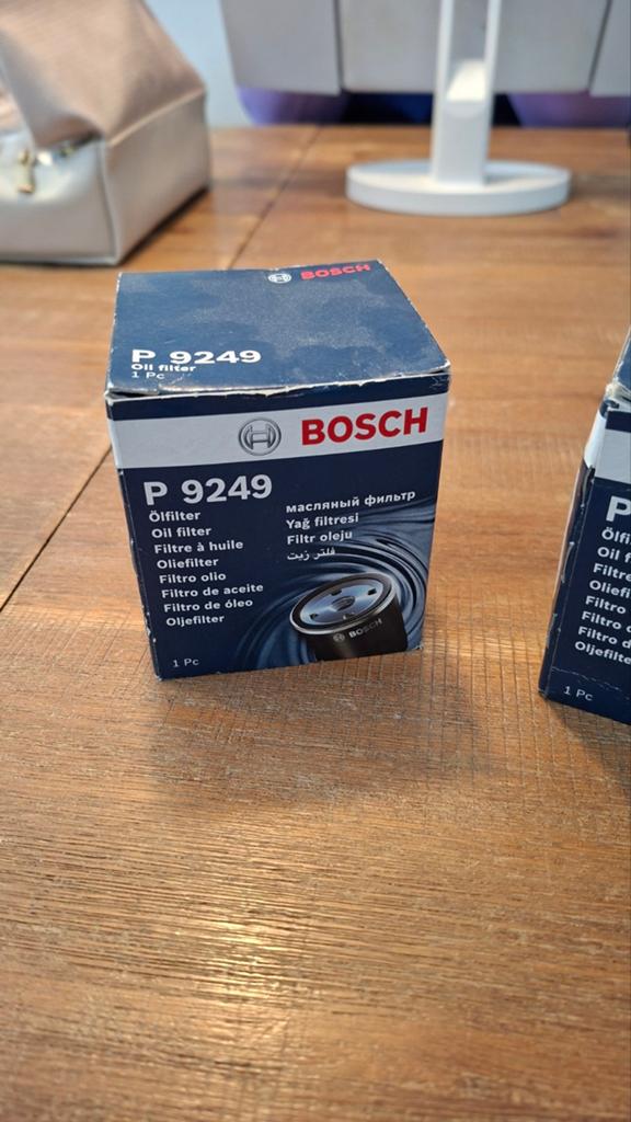 Bosch oliefilter P 9249 (2 stuks), Auto-onderdelen, Ophalen of Verzenden