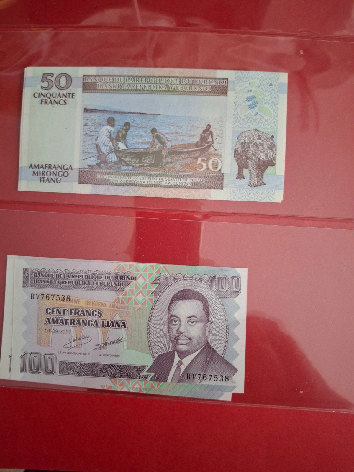 2 biljetten uit Burundi - 50 en 100 frank, Ophalen of Verzenden
