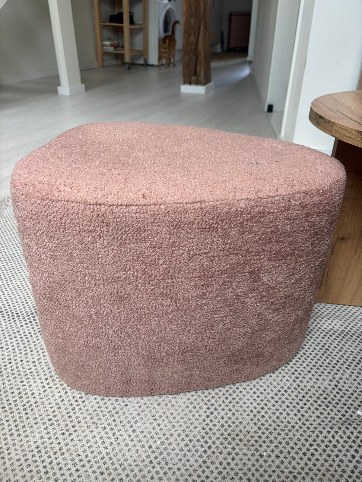 Poefje - licht roze, Ophalen, Minder dan 50 cm, Zo goed als nieuw, Cosy