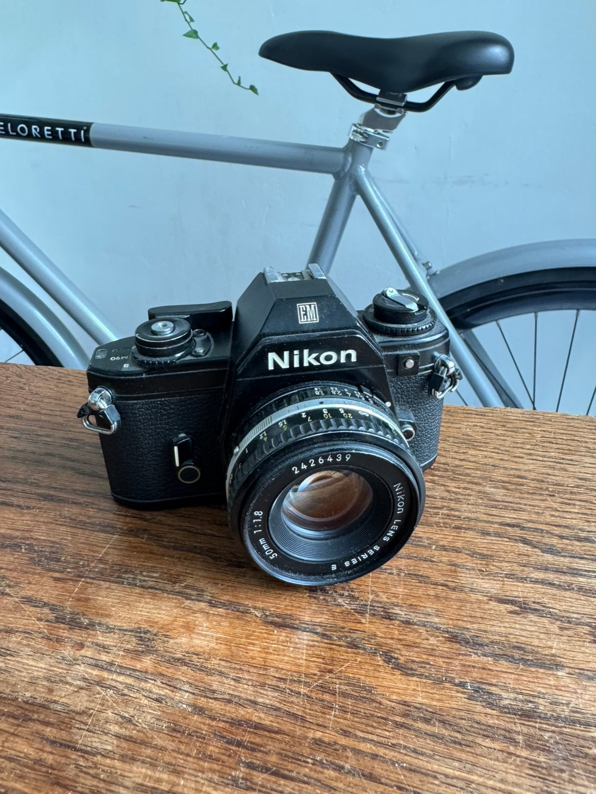 Nikon EM anloge spiegelreflex camera, Audio, Tv en Foto, Fotocamera's Analoog, Ophalen of Verzenden, Gebruikt, Spiegelreflex, Nikon