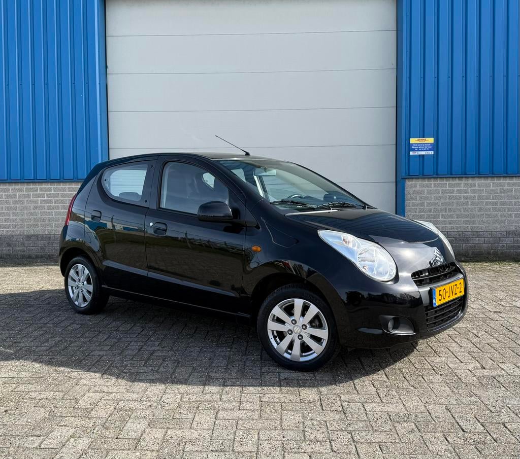 Suzuki Alto 1.0 Automaat Airco LMV 5drs Exclusive Zwart, Auto's, Suzuki, Euro 5, Stof, 4 cilinders, 4 stoelen