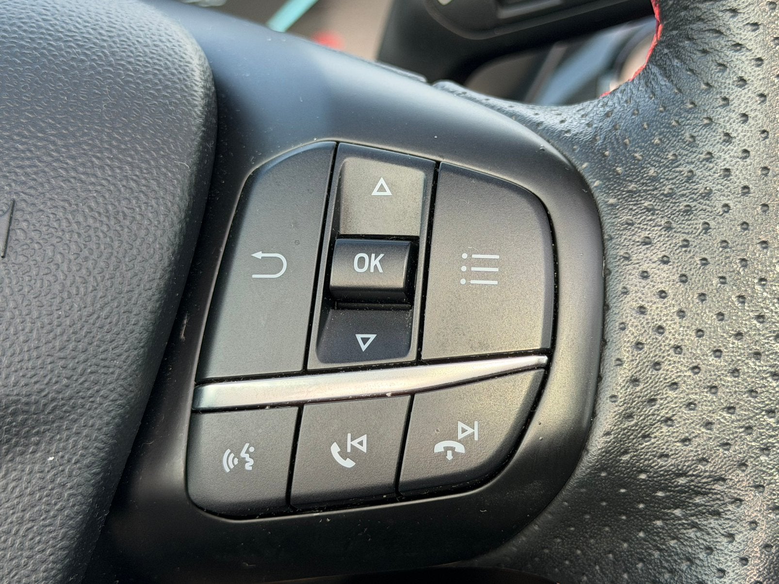 Foto 13 van Ford Fiesta ST-Line 100PK | Pano | B&O | CarPlay | BTW