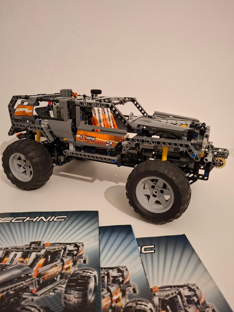 Lego technic 8297 compleet met boekjes, Kinderen en Baby's, Speelgoed | Duplo en Lego, Lego, Compleet, Ophalen of Verzenden, Zo goed als nieuw