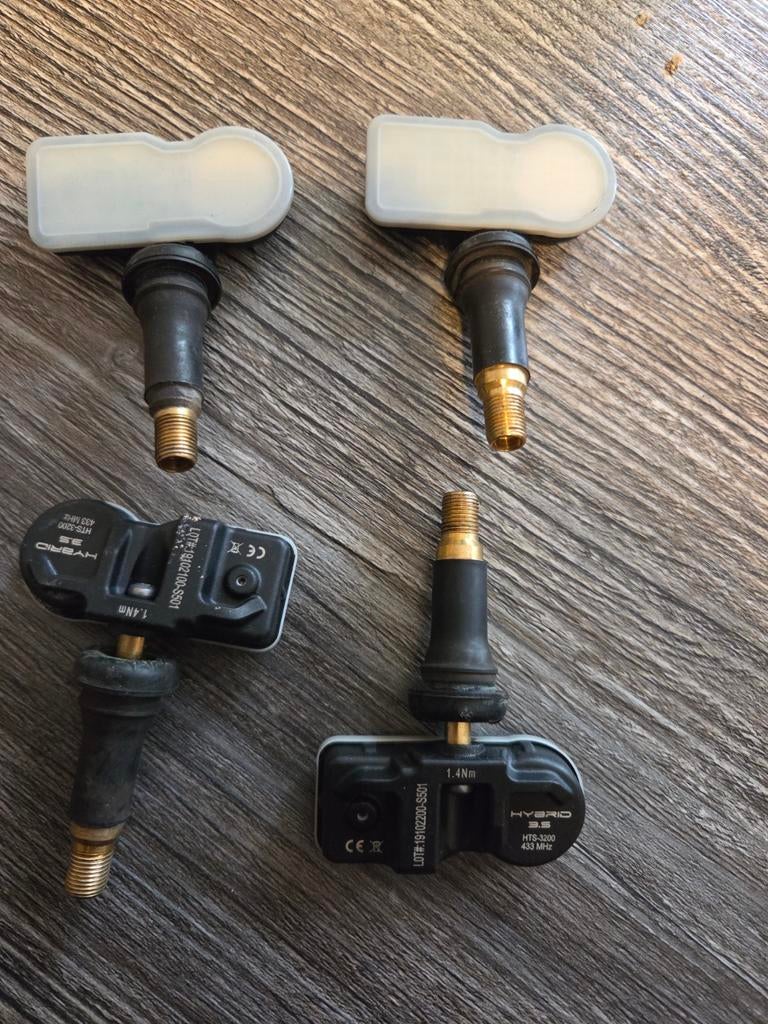 Renault TPMS Wielsensoren - Bandenspanning Sensoren, Auto-onderdelen, Ophalen of Verzenden, Gebruikt, Personenwagen, Band(en)