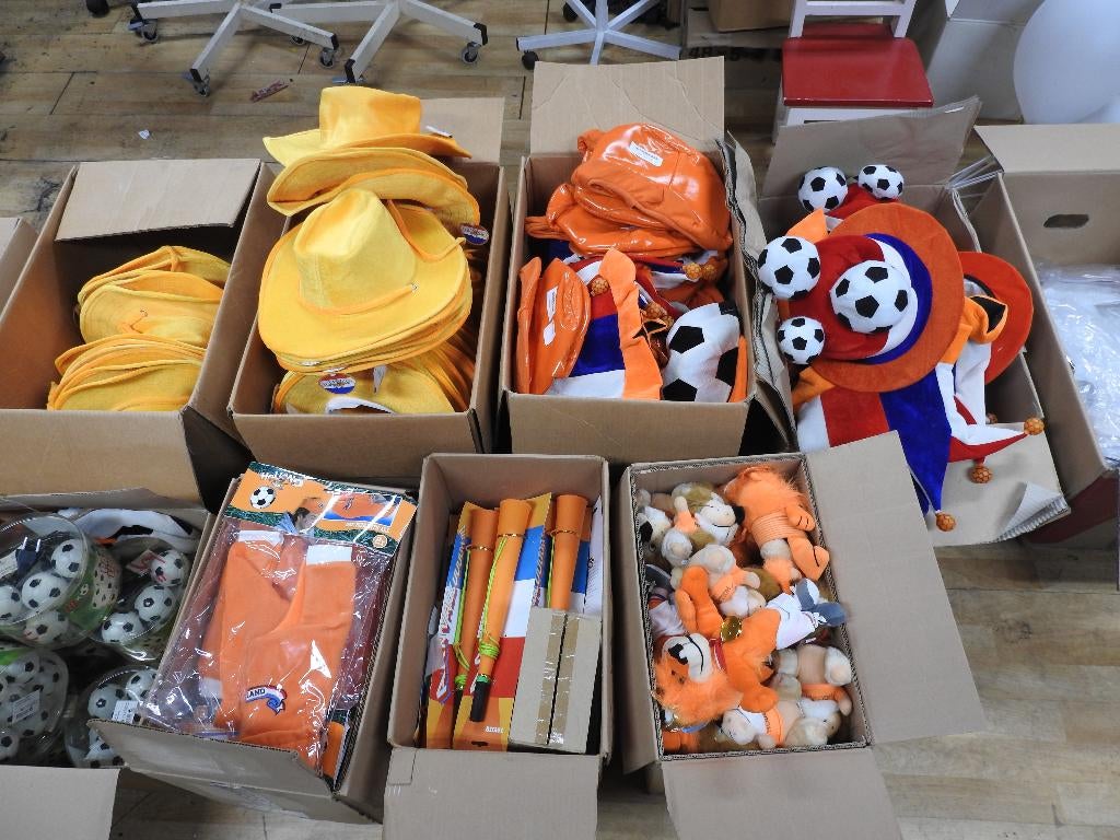 partij oranje spullen, Ophalen, Nieuw, Feestartikel, Oranje of Koningsdag