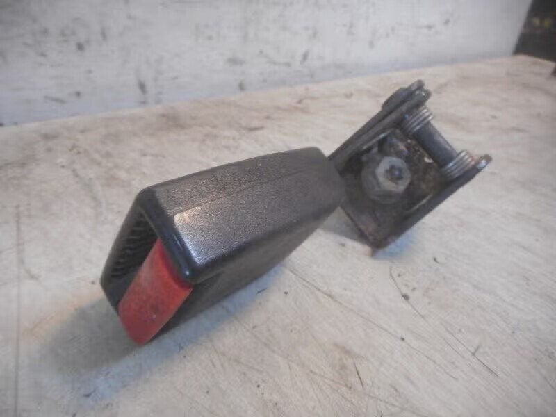 GORDELSLOT ACHTER Volvo 940 I Estate (6812310), Auto-onderdelen, Gebruikt, Info@volvocars.com, Ophalen of Verzenden, Volvo