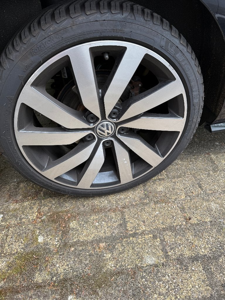 VW Golf 6 Originele Marseille velgen met zgan Michelins, Auto-onderdelen, Banden en Velgen, Ophalen, 18 inch, Gebruikt, Banden en Velgen