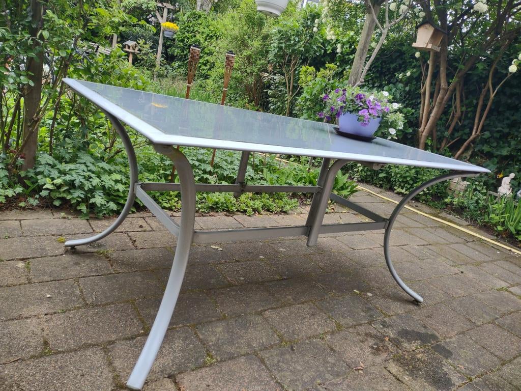 Tuintafel met glazen blad, Ophalen of Verzenden, Gebruikt, Rechthoekig, Aluminium