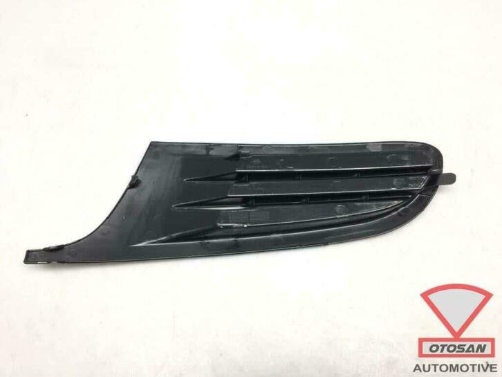 vw golf 6 voorbumper rooster rechts nieuw! 5863592, Volkswagen, Volkswagen AG, Rechts, Nieuw