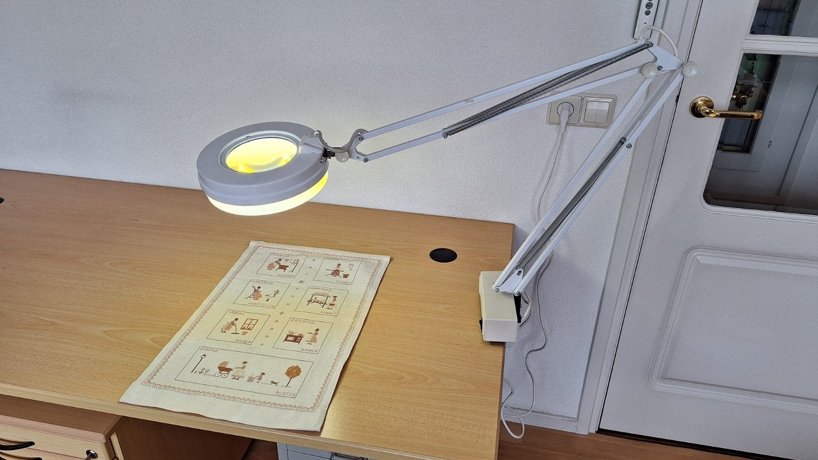 Loeplamp met klem - Ideaal voor hobby en precisiewerk, Ophalen